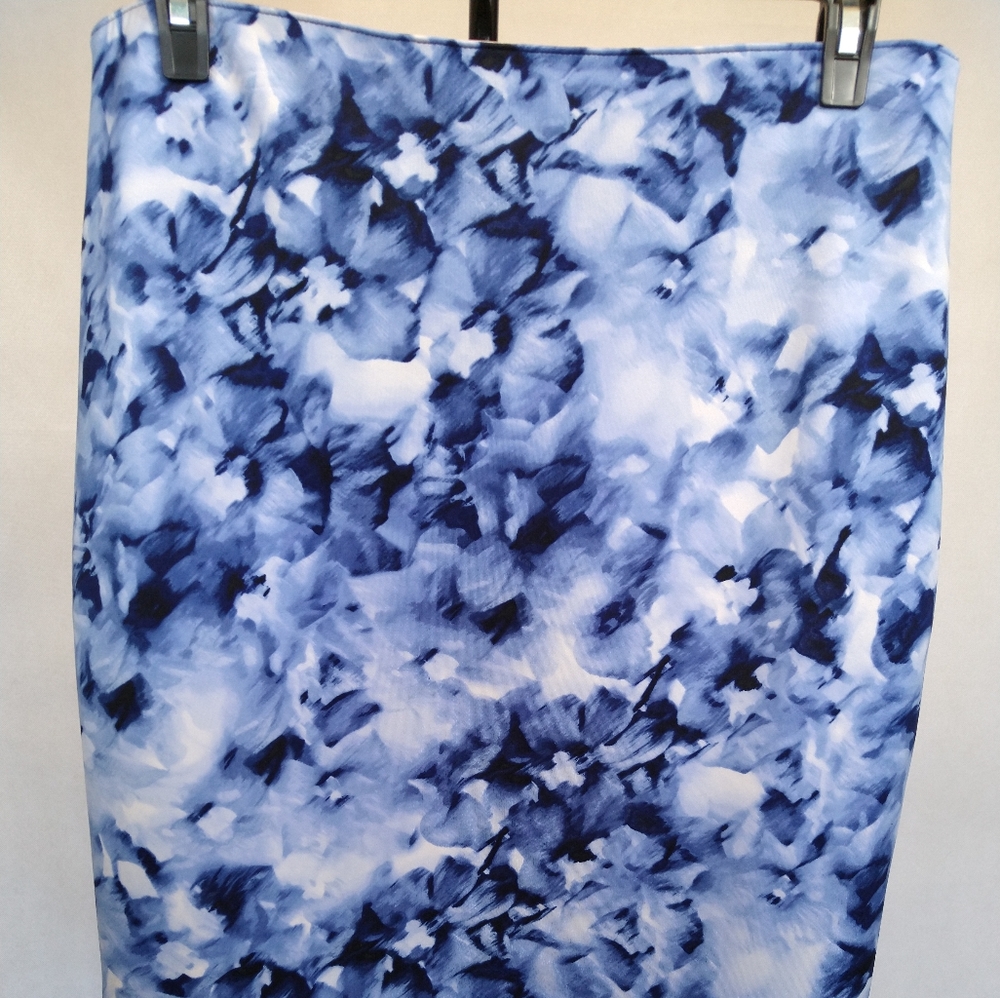 Apt.9 Women's Stretch Marble Print Skirt